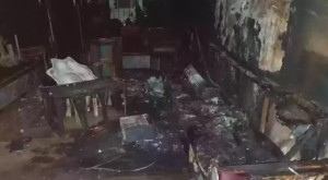 القبض على شخصين أقدما على إضرام النار بمنزل أحد المواطنين غرب محافظة إربد