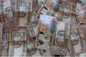 مجهول يسطو على محل صرافة في طبربور ويسلب 7 الاف دينار