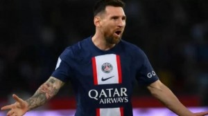 ميسي يرحب بالانضمام للهلال السعودي