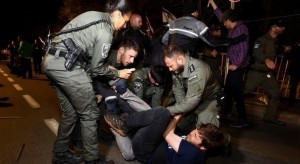 القنصل "الإسرائيلي" العام في نيويورك يستقيل قائلا إنه لا يمكنه مواصلة تمثيل حكومة نتنياهو