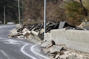 انهيار صخور على طريق "إربد-عمّان" .. والأمن: لا إصابات