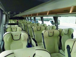 النقل السياحي: لا صحة لادعاءات بعض المكاتب بوجود نقص بالحافلات