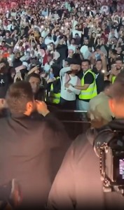 نجوم غناء عرب يشاركون الأردنيين أفراحهم بزفاف ولي العهد