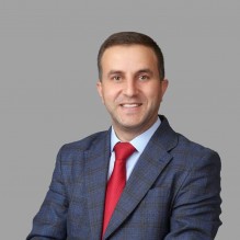 شيطنة الذكاء الاصطناعي: النظر والخوف من المجهول