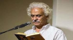 وفاة الشاعر الفلسطيني زكريا محمد عن 73 عاماً