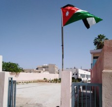 خروج غالبية طالبات مدرسة الكريمة من المستشفى إثر استنشاقهن مبيدًا حشريًا