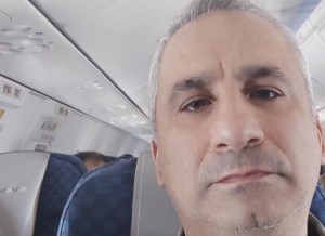 ايدي كوهين يحرض شراذمه ضد خبرني - صورة