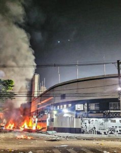 بعد 111 سنة .. سانتوس البرازيلي يهبط الى الدرجة الثانية