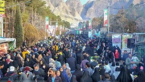 ارتفاع عدد ضحايا الانفجارين بإيران إلى 50 شخصا