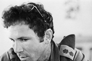 المقاومة تستحضر قصة "يوناتان نتنياهو" .. من هو ؟