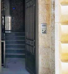 العمل: الأردنيون يعزفون عن مهنة "حارس عمارة" رغم الدخل المرتفع