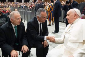 القيسي يبحث سبل دعم الفاتيكان للحج المسيحي إلى الأردن