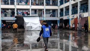 "الأونروا": 300 ألف طالب فلسطيني خارج مقاعد الدراسة جراء الحرب