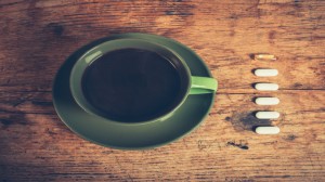 أدوية لا ينبغي تناولها مع القهوة أبدا
