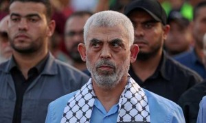 حماس: السنوار مواكب لعملية التفاوض وشريك في صناعة قراراتها