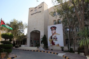 وزير الداخلية: الإفراج عن عدد من الموقوفين اداريا