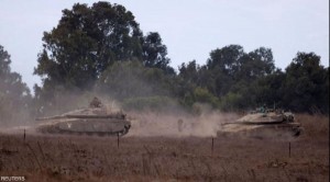 الاحتلال يتوغل بريا في لبنان لأول مرة منذ 2006 .. تحركات على الحدود وقنابل مضيئة