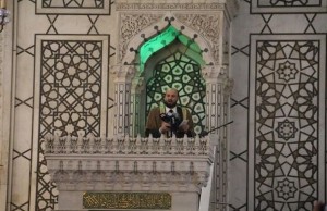 محمد البشير أول رئيس وزراء يلقي خطبة الجمعة في سوريا