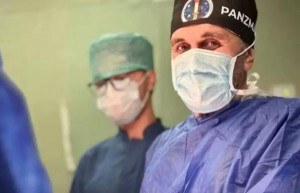 الأردن يستلم الطبيب البلوي بعد الافراج عنه