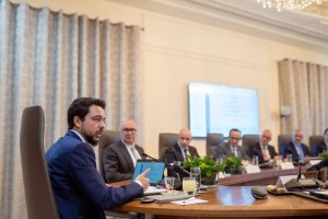 ولي العهد يترأس الاجتماع الاول لمجلس تكنولوجيا المستقبل: قرارات جريئة