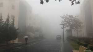 طقس بارد وغيوم منخفضة وتحذيرات من الضباب .. الحالة الجوية المتوقعة للأيام الثلاثة القادمة