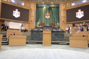 لا دورة استثنائية للنواب