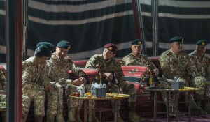 ولي العهد يشارك مرتبات لواء الملك الحسين بن طلال المدرع الملكي/40 مأدبة الإفطار