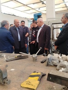 وزير العمل ورئيس مجلس إدارة الفوسفات يتفقدان مدرسة وصفي التل بالعقبة