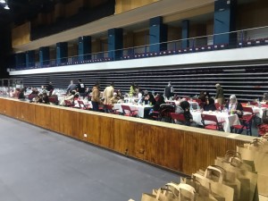 نادي الأرينا وعمان الأهلية ينظمان حفل إفطار لأطفال غزة وذويهم من القادمين للعلاج بالأردن