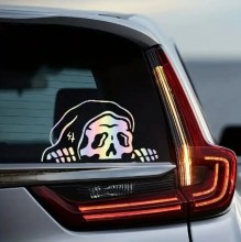 المعهد المروري:الملصقات على المركبات  مخالفة وتخضع لـ  ضوابط قانونية