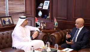 الحاج توفيق يدعو القطاع الخاص الإماراتي للاستثمار بالمملكة