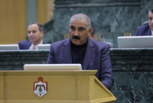 النائب ابو عرابي يقترح تقسيط مخالفات السير ومنح خصم تشجيعي