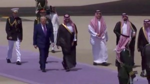 ترامب في زيارة تاريخية للشرق الأوسط وقمة خليجية أميركية في الرياض