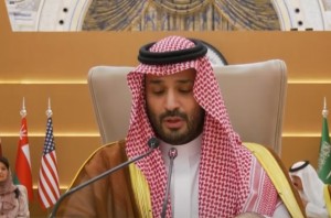 ولي العهد السعودي: نسعى لوقف التصعيد وإنهاء الحرب في غزة