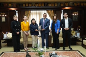 وفد من الهيئة الألمانية للتبادل الأكاديمي (DAAD) يزور عمان الأهلية لبحث آفاق التعاون الأكاديمي