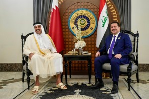 مكتفياً بلقاء منفرد مع السوداني.. أمير قطر يغادر بغداد دون خطاب في القمة العربية