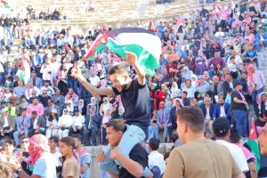 عمان تحتفل بعيد الاستقلال في أجواء مفعمة بالفخر والاعتزاز