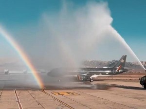 وصول أول طائرة  إيرباص A320neo  للملكية الأردنية إلى العقبة