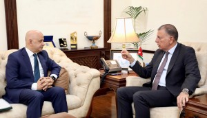 وزير الداخلية يلتقي وفد غرفة تجارة  الاردن