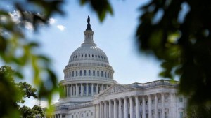 مجلس الشيوخ الأميركي يُقرّ إزالة اسم سوريا من لائحة "البلدان المارقة"