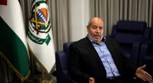 التايمز : قطر تسحب الأسلحة الشخصية من قيادات حماس في الدوحة