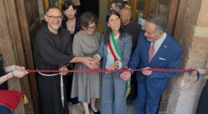 افتتاح معرض “الأردن: فجر المسيحية” في مدينة أسيزي الإيطالية