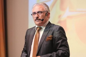 بمناسبة مهرجان جرش دعونا نشتم ايمن سماوي والمهرجان