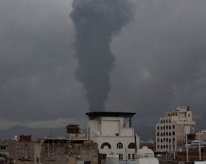 الحوثيون يتوعدون بالرد على مقتل رئيس حكومة صنعاء