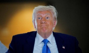 ترامب يخطط لعقد قمة مع قادة دول عربية وإسلامية بشأن غزة