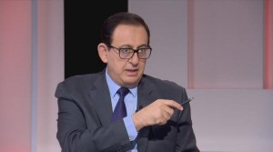 إحالة مستو والعموش إلى التقاعد والفرجات رئيسًا لمفوضي الطيران المدني