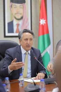 أبو رمان يطالب بفتح باب استيراد زيت الزيتون لمواجهة ارتفاع الأسعار ومنع الاحتكار