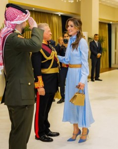 الملكة من افتتاح عادية مجلس الامة: الله يحميك سيدنا