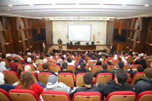جامعة البترا تنظم اللقاء الترحيبي والتنويري لطلبة طب الأسنان وتكرم المتفوقين