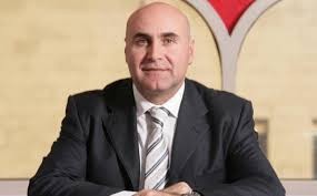 الوزير شحادة: أي أردني مؤمن للعلاج من السرطان